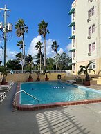 Broadmore Miami Beach