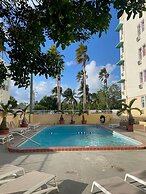 Broadmore Miami Beach