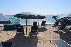 Broadmore Miami Beach