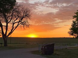 Meadow Park Motel on 385