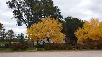 Meadow Park Motel on 385