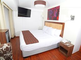 Golden Sunrise Machupicchu