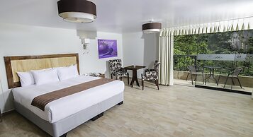 Golden Sunrise Machupicchu