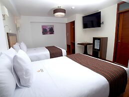 Golden Sunrise Machupicchu