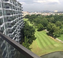 Max Stays Max Style at Parkside Villas