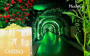 Max Stays Max Style at Parkside Villas