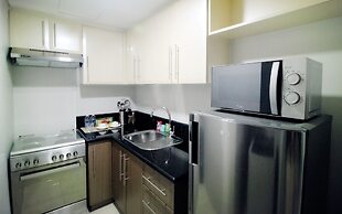 Max Stays Max Style at Parkside Villas