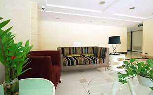 Max Stays Max Style at Parkside Villas