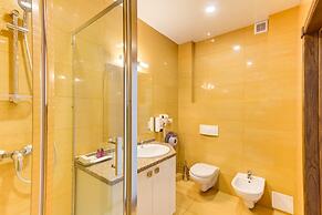 Bishkek Centrum Hotel