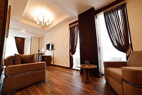 Bishkek Centrum Hotel