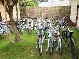 Quoc Khanh Bamboo Homestay - Hostel