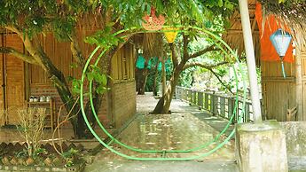 Quoc Khanh Bamboo Homestay - Hostel