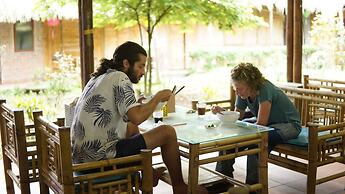 Quoc Khanh Bamboo Homestay - Hostel