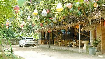 Quoc Khanh Bamboo Homestay - Hostel