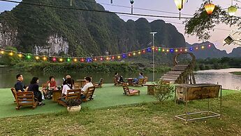 Quoc Khanh Bamboo Homestay - Hostel