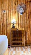 Quoc Khanh Bamboo Homestay - Hostel