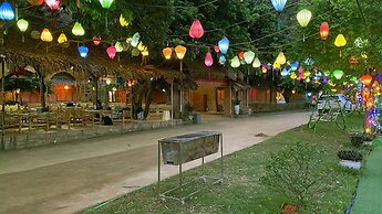 Quoc Khanh Bamboo Homestay - Hostel