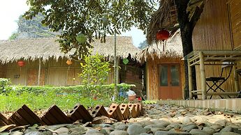 Quoc Khanh Bamboo Homestay - Hostel