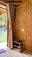 Quoc Khanh Bamboo Homestay - Hostel