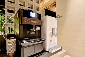 BLANC Business Hotel