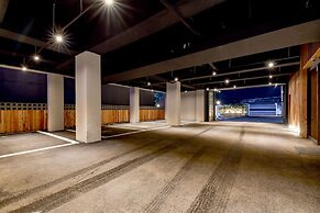 BLANC Business Hotel