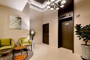 BLANC Business Hotel