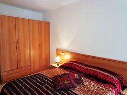 Appartamenti Casa Rita & Antica Corte Ginevra