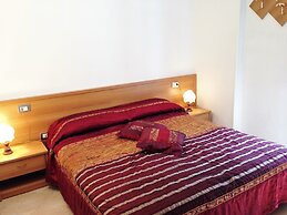 Appartamenti Casa Rita & Antica Corte Ginevra