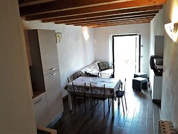 Appartamenti Casa Rita & Antica Corte Ginevra