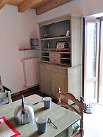 Appartamenti Casa Rita & Antica Corte Ginevra