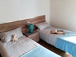 Appartamenti Casa Rita & Antica Corte Ginevra