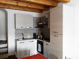 Appartamenti Casa Rita & Antica Corte Ginevra