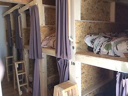 Guest House YASUBE - Hostel