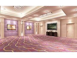 Singhania Sarovar Portico Raipur