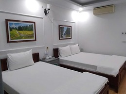 Anna Tham Hotel View