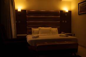 Box Residence Hotel & Apartment