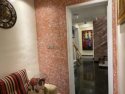 Box Residence Hotel & Apartment