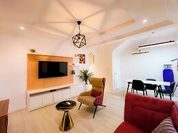 Box Residence Hotel & Apartment