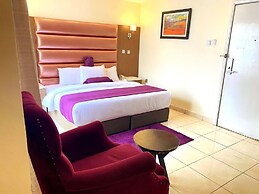Box Residence Hotel & Apartment