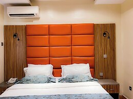 Box Residence Hotel & Apartment