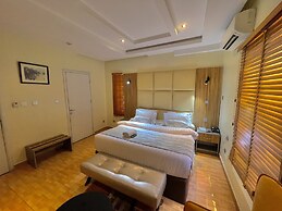 Box Residence Hotel & Apartment