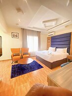 Box Residence Hotel & Apartment