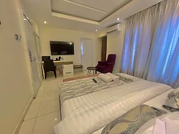 Box Residence Hotel & Apartment