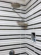 Box Residence Hotel & Apartment