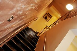Box Residence Hotel & Apartment
