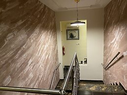 Box Residence Hotel & Apartment