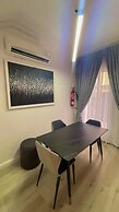 Box Residence Hotel & Apartment