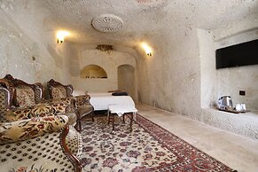 Mosaic Cave Hotel