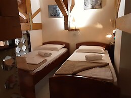 Hamam Oriental Suites