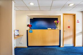 Metro Inns Huddersfield